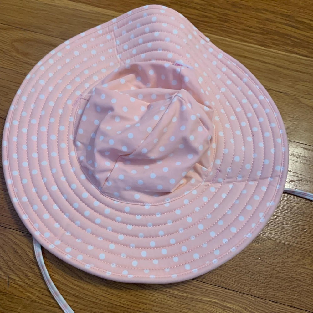 Ruffle Butts 12m-2T baby hat
